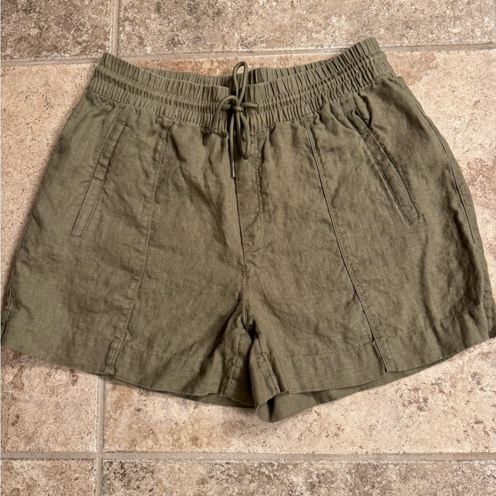 Athleta Retreat Linen High Waist Women Shorts NWOT Olive Branch